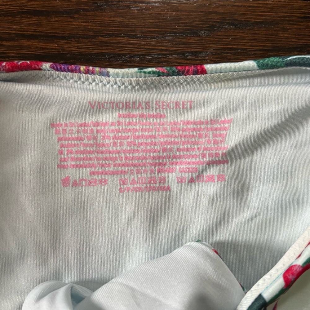 LIKE NEW VS Swim Push Up Bikini Set - Picture 2 of 6